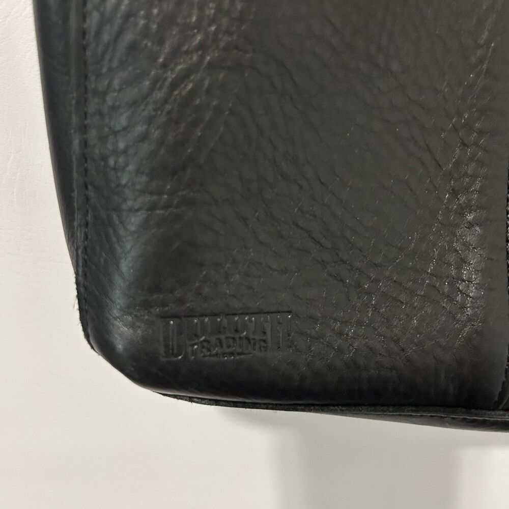 Duluth Trading Co. Bag Crossbody Purse Black Pebbled Leather Minimalist Classic - Picture 3 of 11
